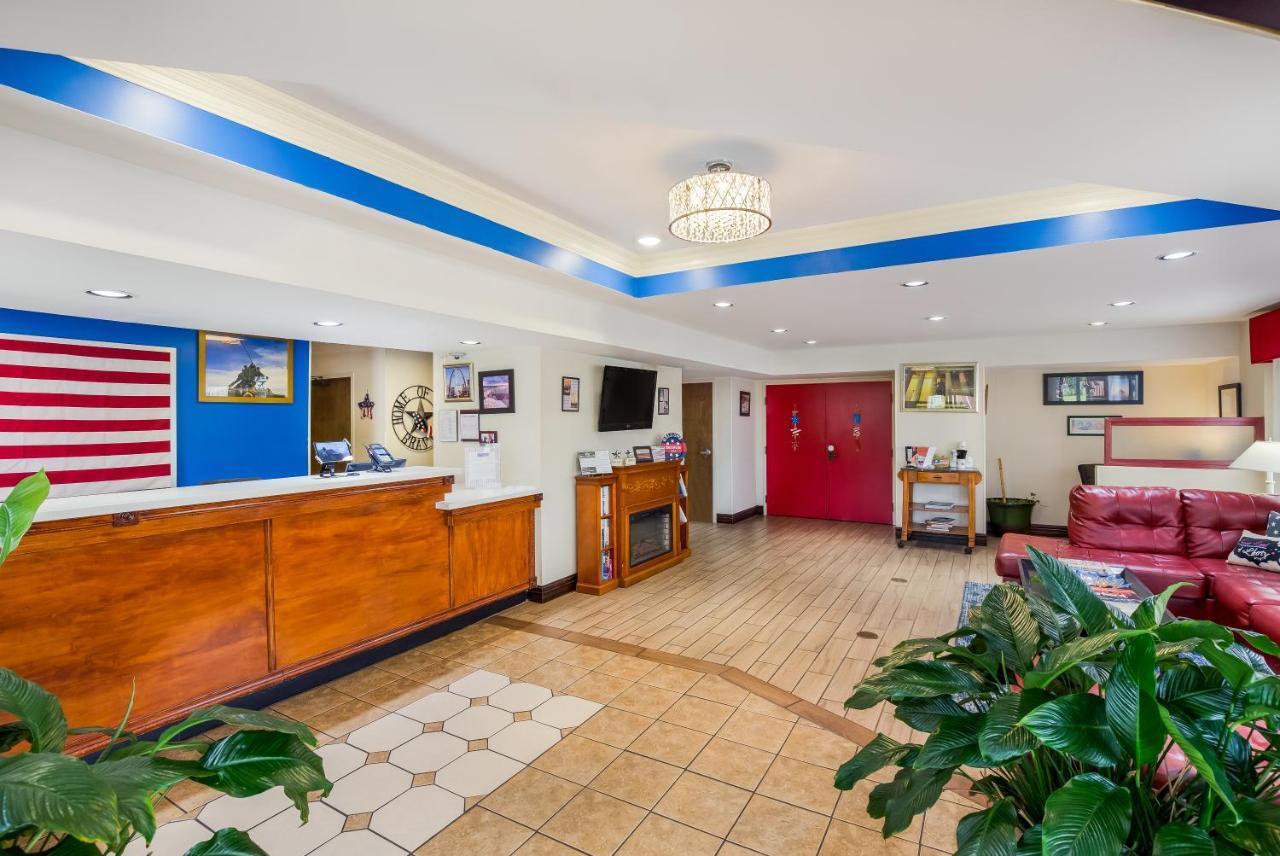 Hometown Inn Thomasville Экстерьер фото
